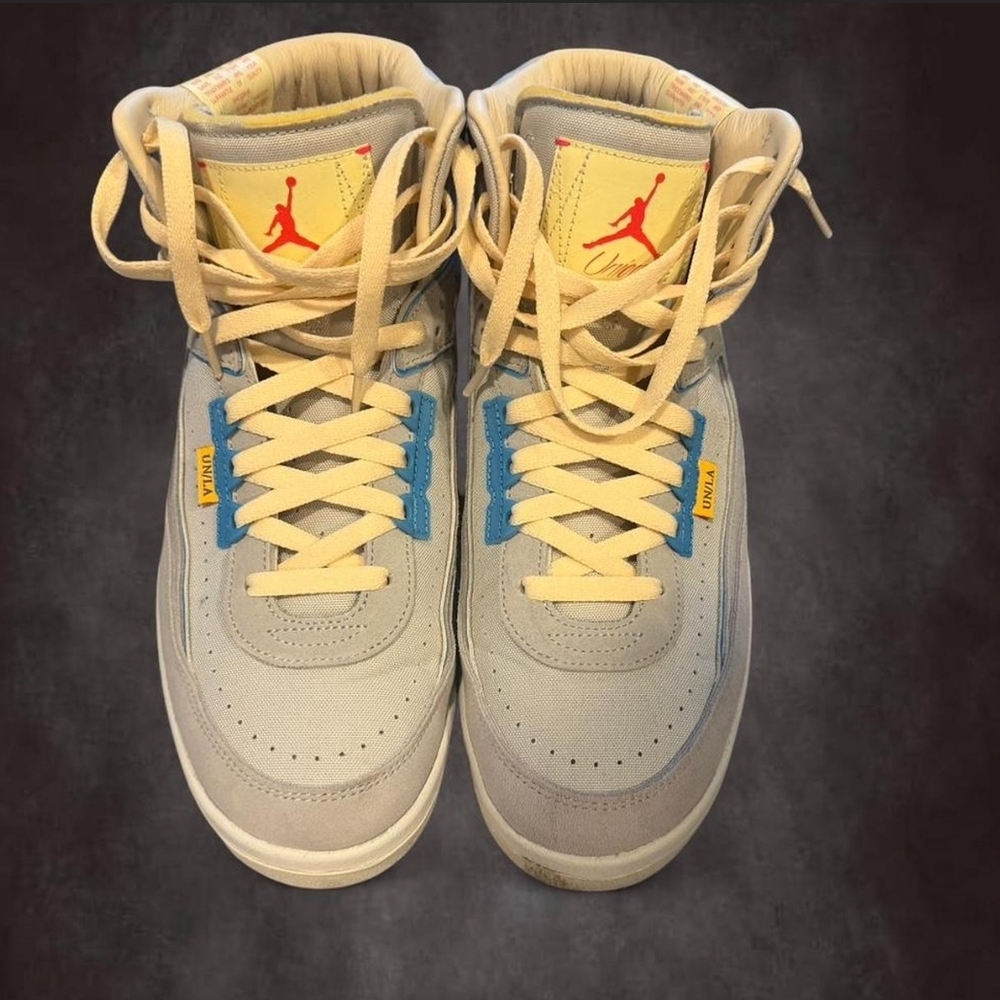 Jordan Air Jordan 2 Retro SP Box Label — Gray with Black and White Details